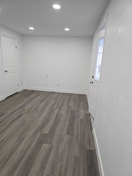 Calgary 1 bedroom Basement for rent. Property photo: 637761-2
