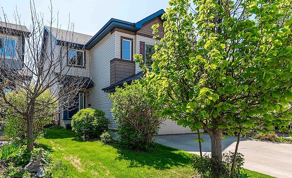 Edmonton 4 bedrooms House for rent. Property photo: 637781-3