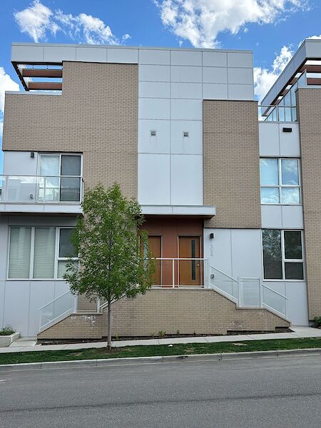Calgary 2 + Den bedrooms Townhouse for rent. Property photo: 637783-3