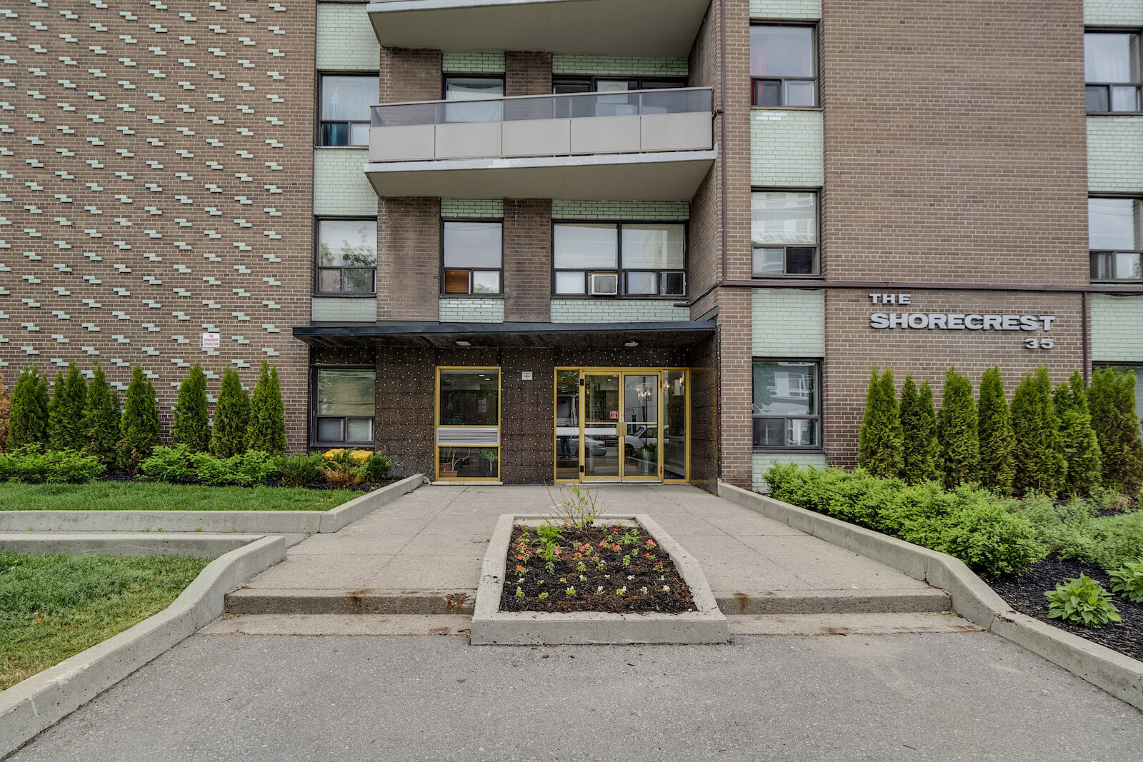 Toronto bachelor bedrooms Apartment for rent. Property photo: 637794-1