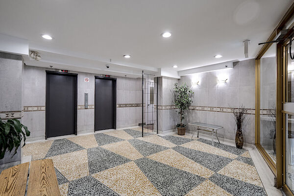 Toronto bachelor bedrooms Apartment for rent. Property photo: 637794-3