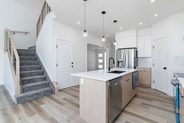 Edmonton 3 bedrooms Main Floor for rent. Property photo: 637795-3