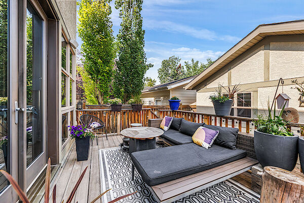Calgary 3 bedrooms House for rent. Property photo: 637828-3