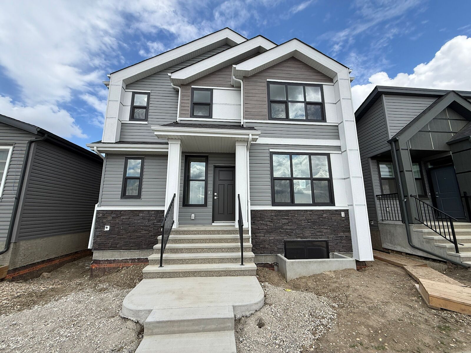 Calgary 3 bedrooms Main Floor for rent. Property photo: 637874-1