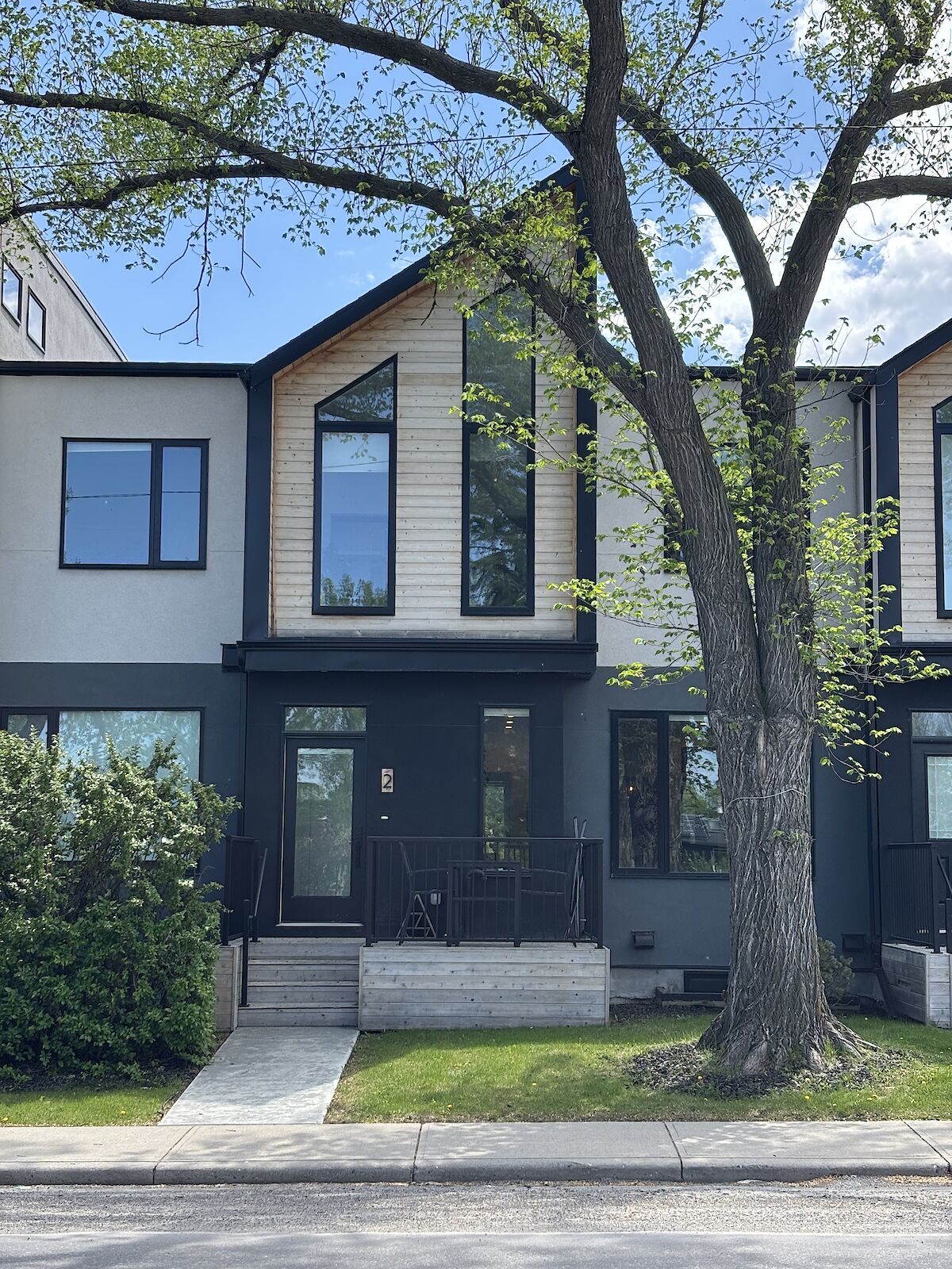 Calgary 3 bedrooms Main Floor for rent. Property photo: 637913-1