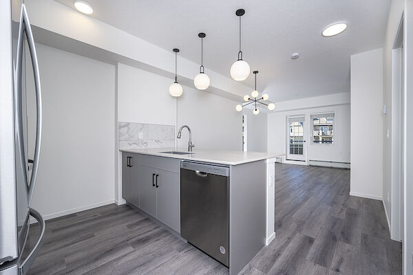 Calgary 1 bedroom Condo Unit for rent. Property photo: 637943-3