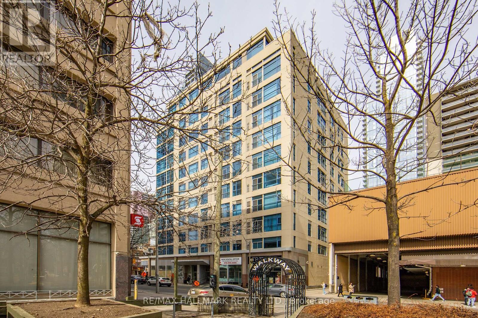 Toronto 2 bedrooms Apartment for rent. Property photo: 638051-1