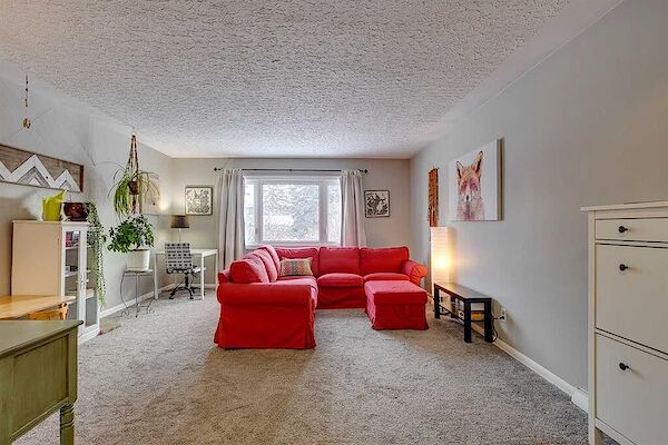 Calgary 3 bedrooms Duplex for rent. Property photo: 638237-2