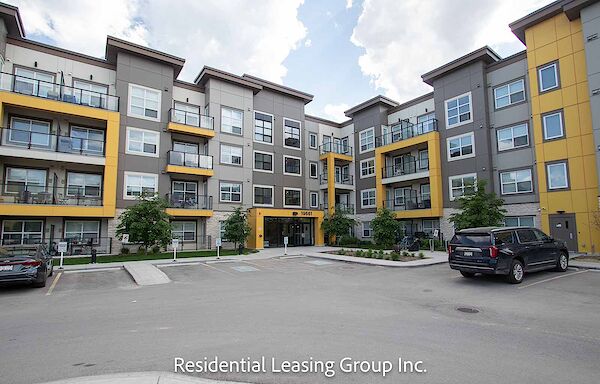 Calgary 2 bedrooms Condo Unit for rent. Property photo: 638238-2