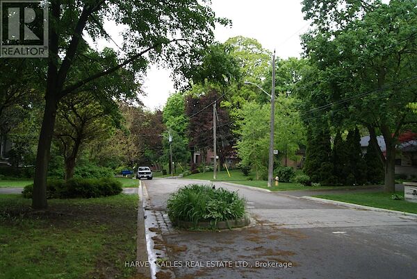 Toronto 1 bedroom House for rent. Property photo: 638322-2