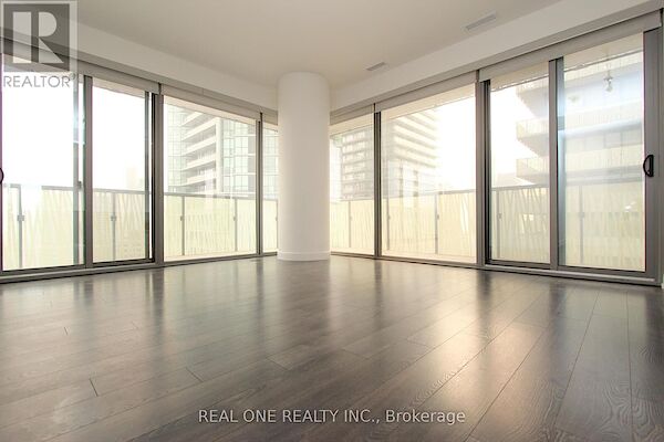 Toronto 2 bedrooms Apartment for rent. Property photo: 638393-2