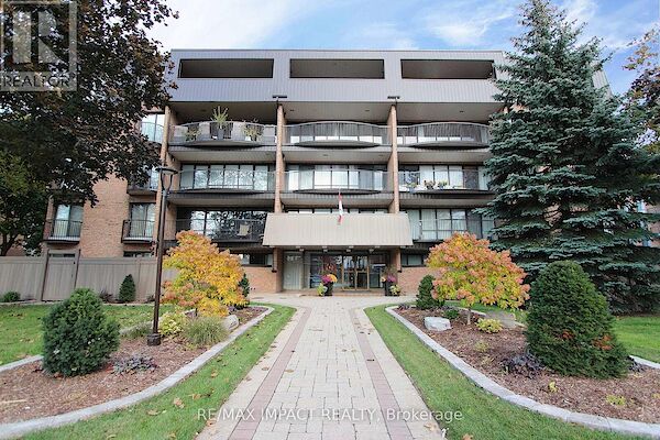 Oshawa 3 bedrooms Apartment for rent. Property photo: 638431-2