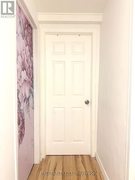 Toronto 2 bedrooms House for rent. Property photo: 638466-2