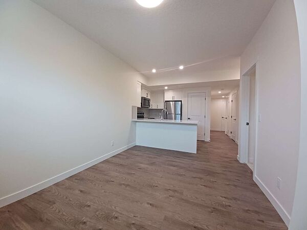 Calgary 2 bedrooms Basement for rent. Property photo: 638543-2