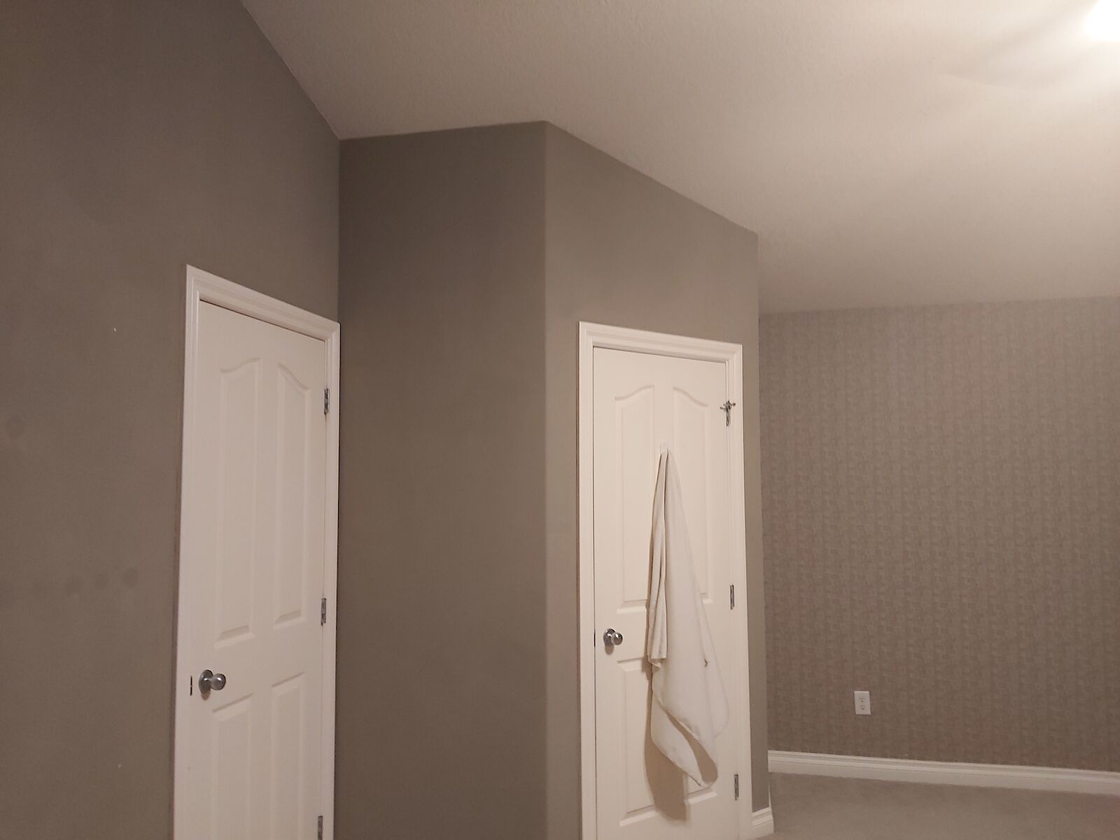 Calgary 1 bedroom Room For Rent for rent. Property photo: 638577-1