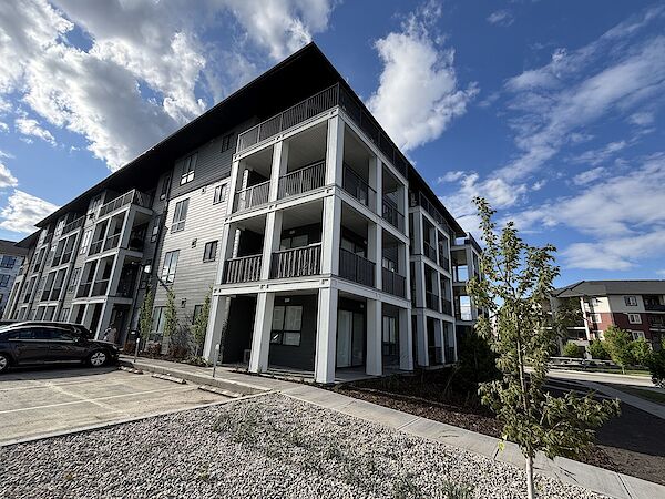Calgary 2 bedrooms Condo Unit for rent. Property photo: 638708-3