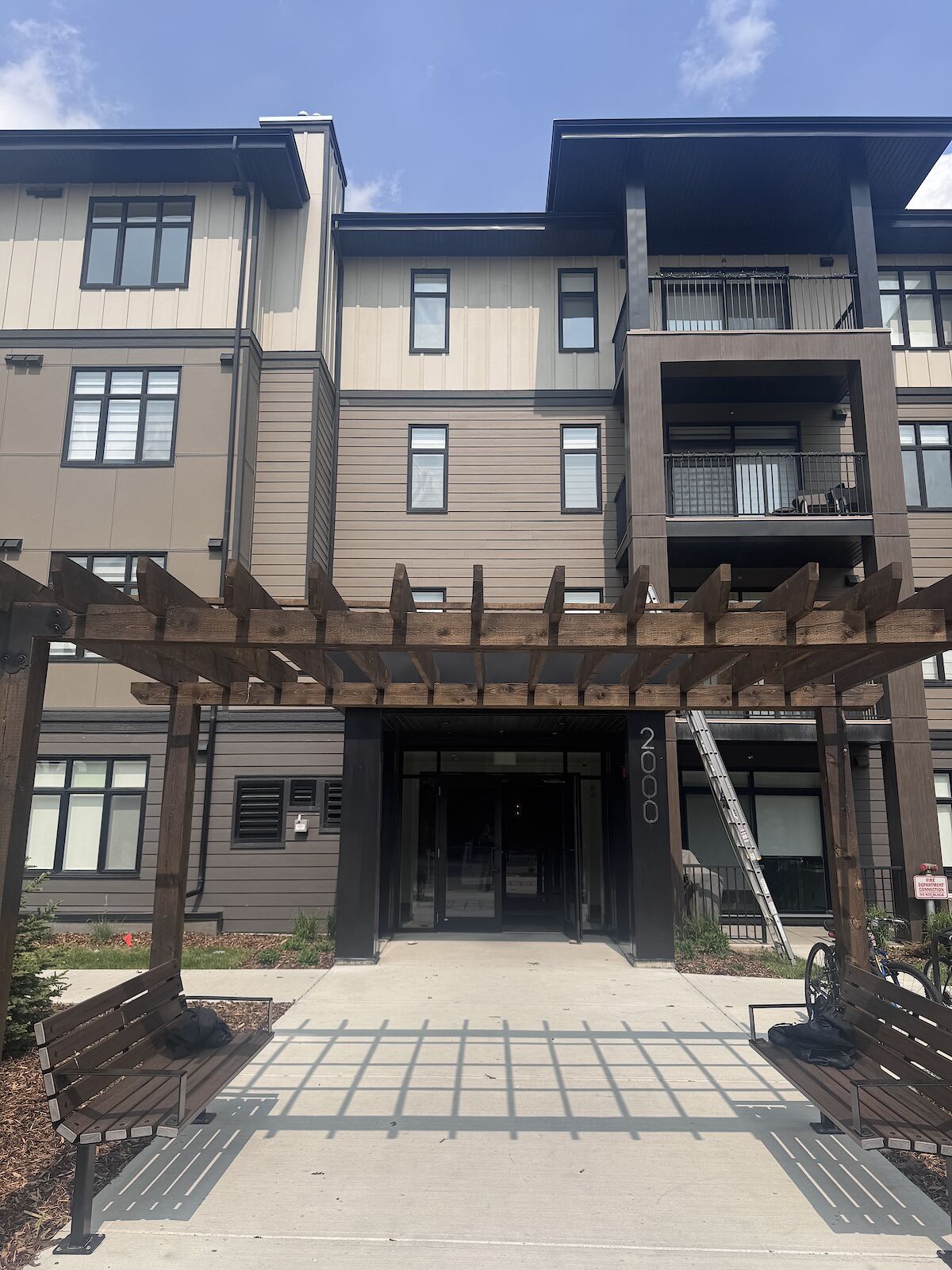 Calgary 2 bedrooms Condo Unit for rent. Property photo: 638731-1