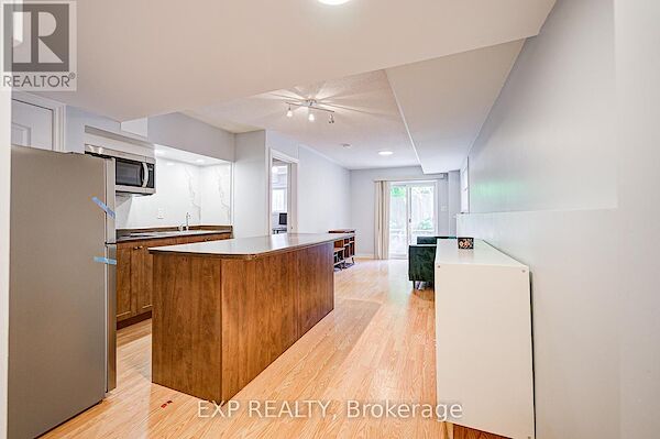 Toronto 1 bedroom Townhouse for rent. Property photo: 638796-2