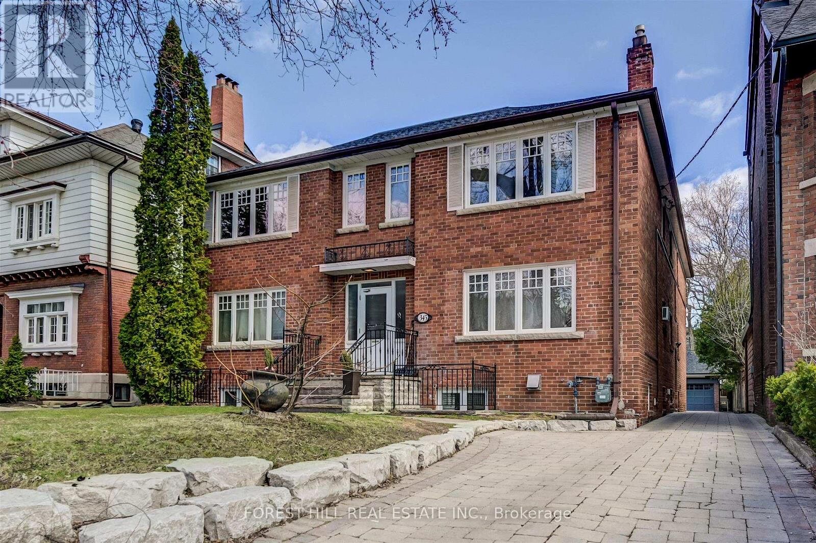 Toronto studio House for rent. Property photo: 638867-1