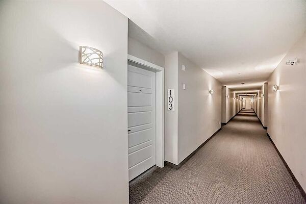 Calgary 1 bedroom Condo Unit for rent. Property photo: 638884-3