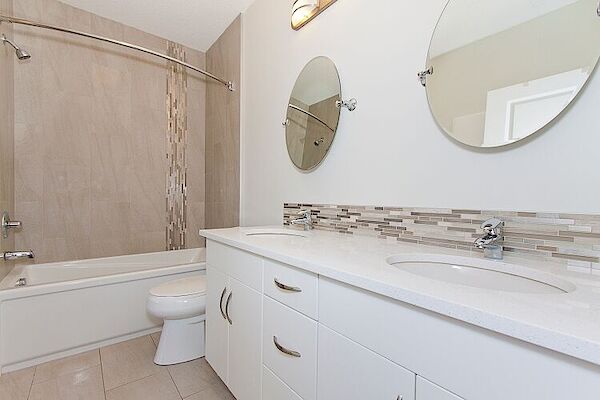 Calgary 1 bedroom Condo Unit for rent. Property photo: 638888-3