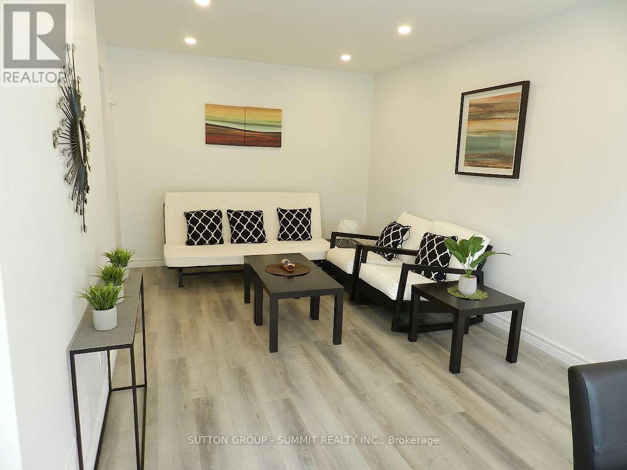 Mississauga 3 bedrooms House for rent. Property photo: 638994-1