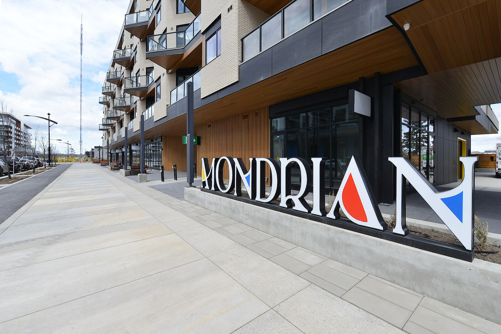 Calgary 2 + Den bedrooms Condo Unit for rent. Property photo: 639015-1
