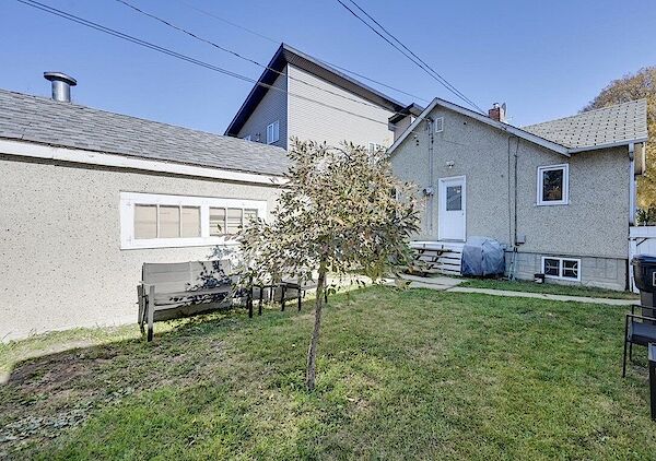 Edmonton 3 bedrooms House for rent. Property photo: 639042-3