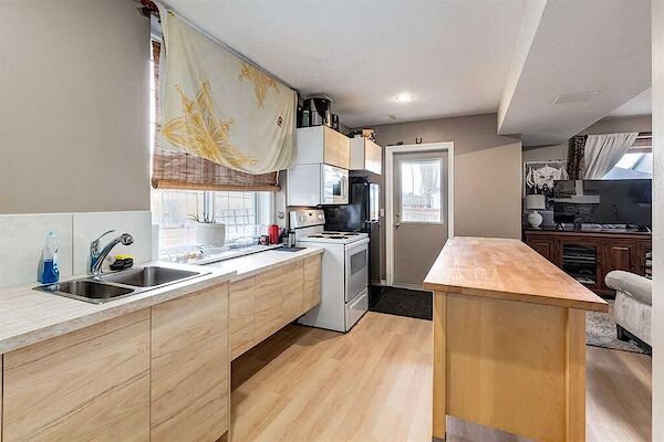 Calgary 1 bedroom Basement for rent. Property photo: 639053-3