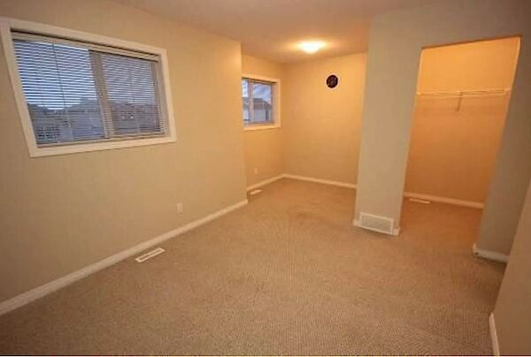 d15d10b09d3f42a6ae72073b72a44b0f+png Calgary 3 bedrooms Townhouse for rent. Property photo: 639157-3