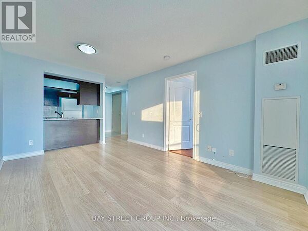 Toronto 1 bedroom Apartment for rent. Property photo: 639165-2