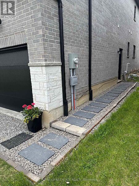 Hamilton 2 bedrooms House for rent. Property photo: 639170-2
