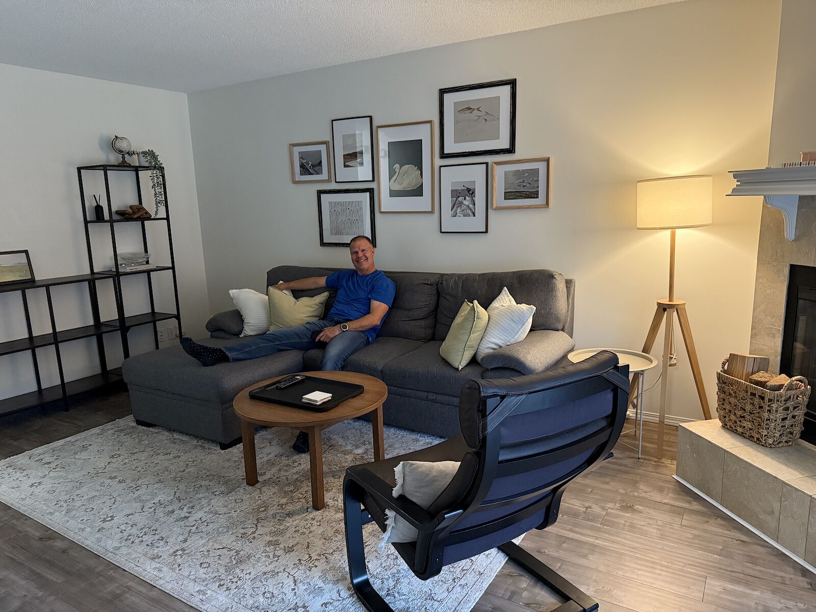Calgary 2 bedrooms Condo Unit for rent. Property photo: 639176-1