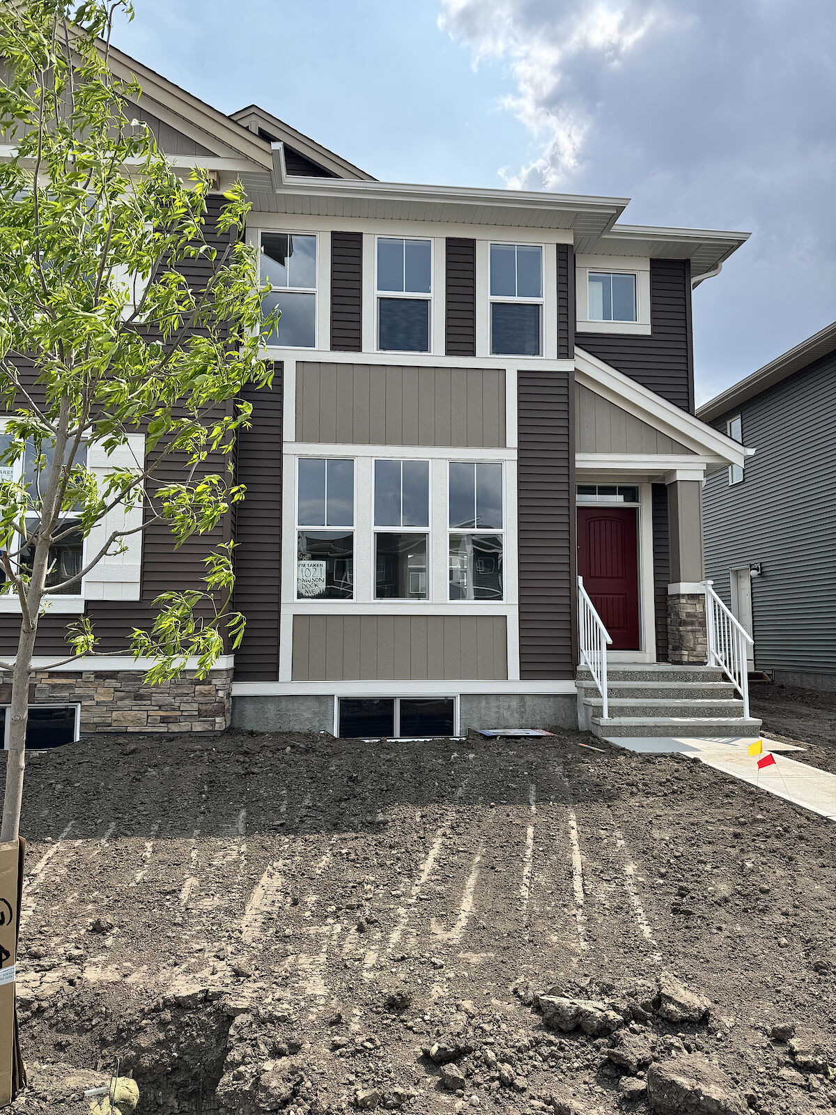 Chestermere 3 bedrooms Duplex for rent. Property photo: 639221-1
