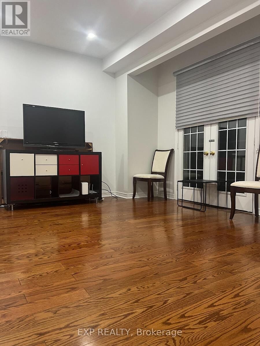 Living Markham 1 bedroom House for rent. Property photo: 639222-1