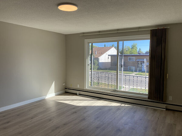 Calgary 2 bedrooms Main Floor for rent. Property photo: 639238-3