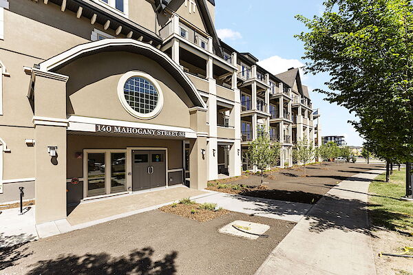 Calgary 2 bedrooms Condo Unit for rent. Property photo: 639288-2