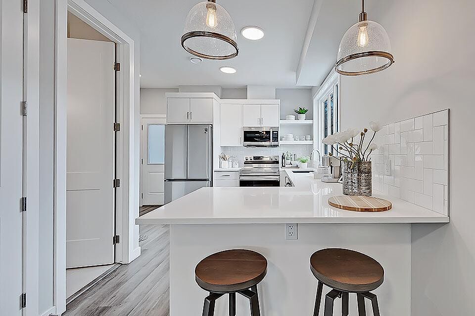 Calgary 2 bedrooms Townhouse for rent. Property photo: 639322-1