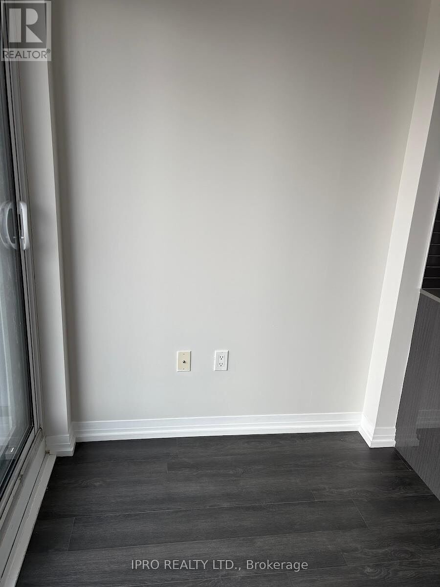 Toronto 2 bedrooms Apartment for rent. Property photo: 639336-1