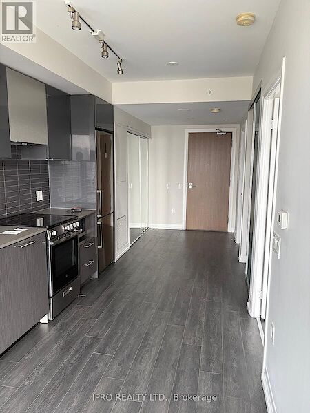 Toronto 2 bedrooms Apartment for rent. Property photo: 639336-2