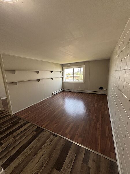 Edmonton 1 bedroom Apartment for rent. Property photo: 639428-2