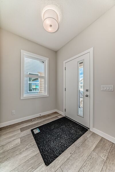 Calgary 3 bedrooms Townhouse for rent. Property photo: 639431-3