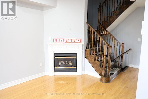 Brampton 4 bedrooms Townhouse for rent. Property photo: 639474-3