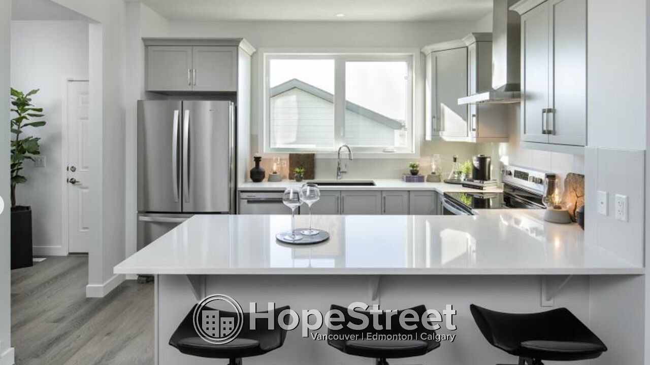 Calgary 4 bedrooms House for rent. Property photo: 639509-1
