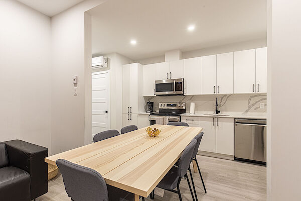 Ville-Marie 4 bedrooms Apartment for rent. Property photo: 639514-2