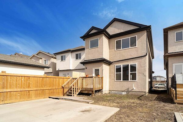 Edmonton 3 bedrooms House for rent. Property photo: 639547-2