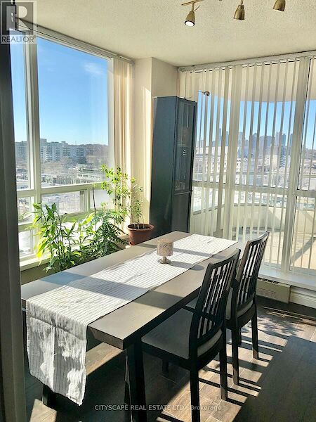 Mississauga 2 bedrooms Apartment for rent. Property photo: 639614-2