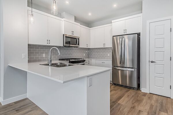 Edmonton 3 bedrooms Main Floor for rent. Property photo: 639623-2