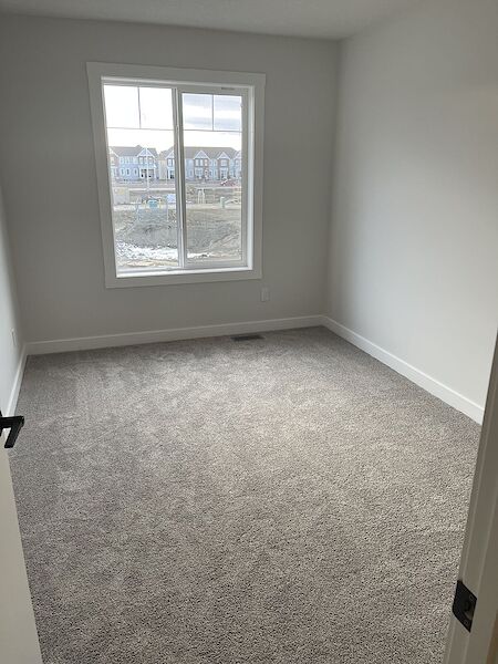 Calgary 7 bedrooms House for rent. Property photo: 639641-3