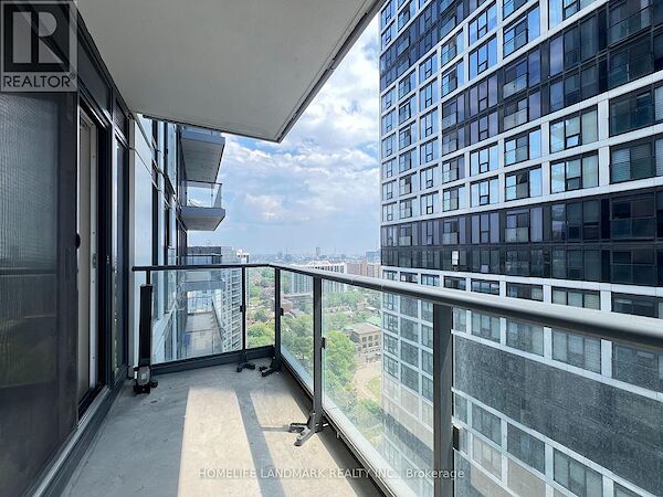 Toronto 3 bedrooms Apartment for rent. Property photo: 639655-3